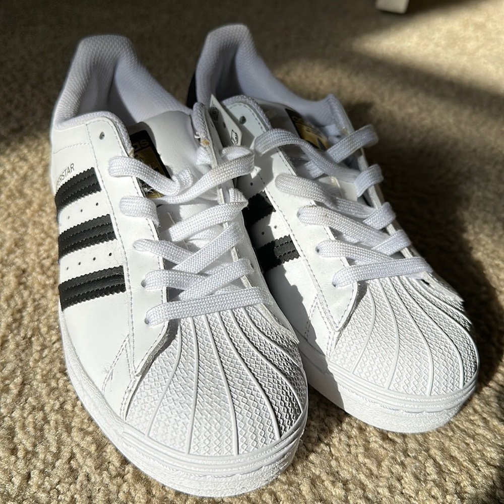 SUPERSTARS ADIDAS